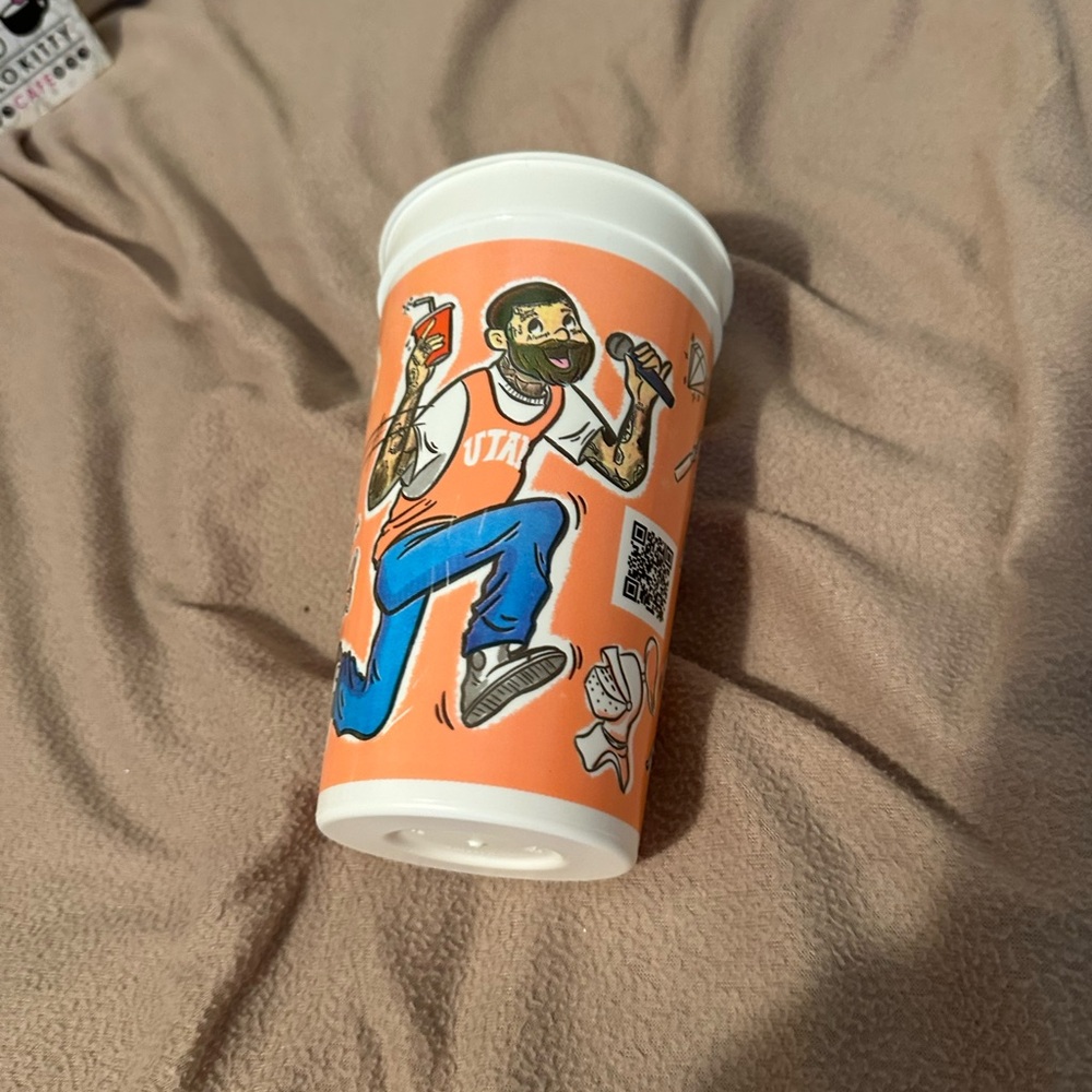 Limited edition Post Malone Colorful Graphic Tumbler. - Picture 10 of 11